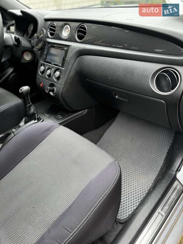 Внедорожник / Кроссовер Mitsubishi Outlander 2008 в Харькове фото 27 Внедорожник / Кроссовер Mitsubishi Outlander 2008 в Харькове