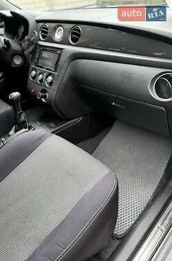 Внедорожник / Кроссовер Mitsubishi Outlander 2008 в 