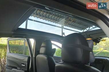 Позашляховик / Кросовер Mitsubishi Outlander 2015 в Дніпрі