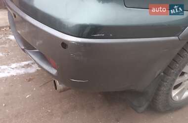 Позашляховик / Кросовер Mitsubishi Outlander 2004 в 