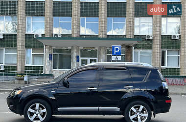 Внедорожник / Кроссовер Mitsubishi Outlander 2008 в 
