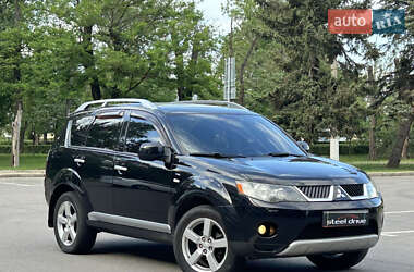 Внедорожник / Кроссовер Mitsubishi Outlander 2008 в 