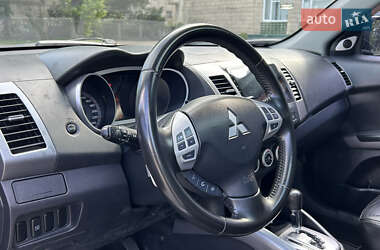 Внедорожник / Кроссовер Mitsubishi Outlander 2008 в 