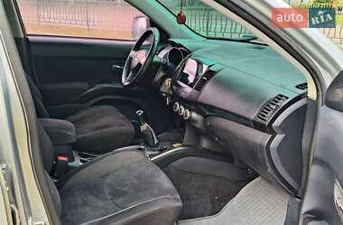 Внедорожник / Кроссовер Mitsubishi Outlander 2007 в 