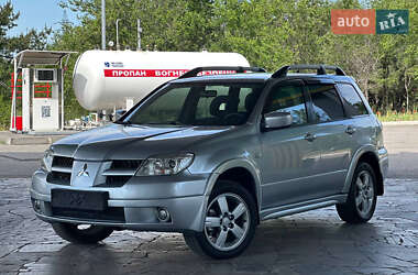Mitsubishi Outlander 2008