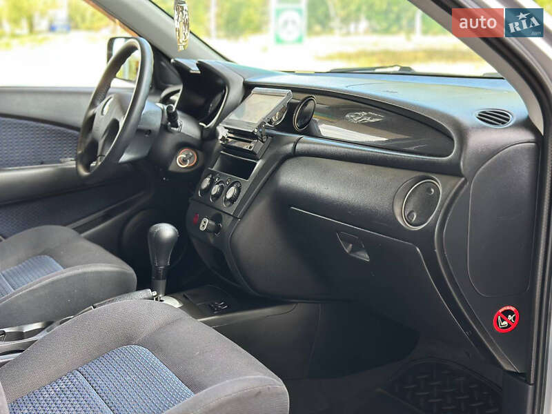 Внедорожник / Кроссовер Mitsubishi Outlander 2008 в Днепре