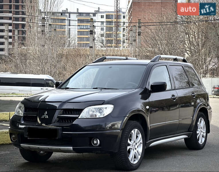 Mitsubishi Outlander 2008