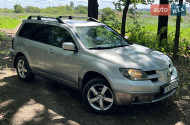 Позашляховик / Кросовер Mitsubishi Outlander 2004 в Чугуєві