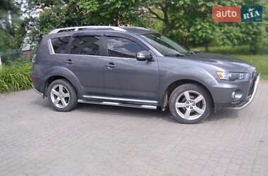 Позашляховик / Кросовер Mitsubishi Outlander 2010 в 