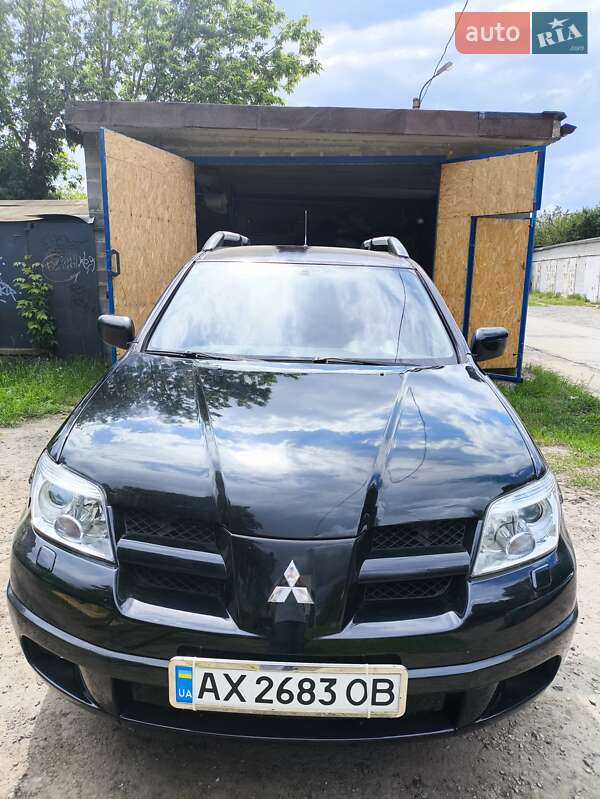Mitsubishi Outlander 2008