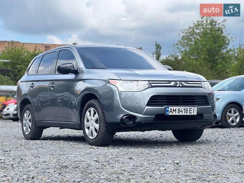 Mitsubishi Outlander 2013