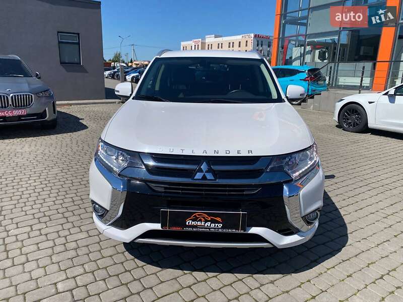 Mitsubishi Outlander 2018