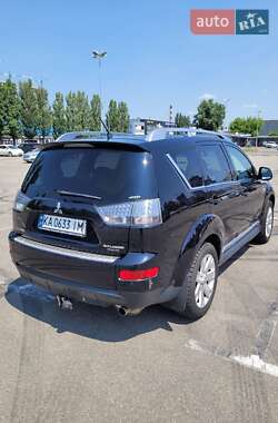 Внедорожник / Кроссовер Mitsubishi Outlander 2009 в 