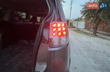 Внедорожник / Кроссовер Mitsubishi Outlander 2010 в 