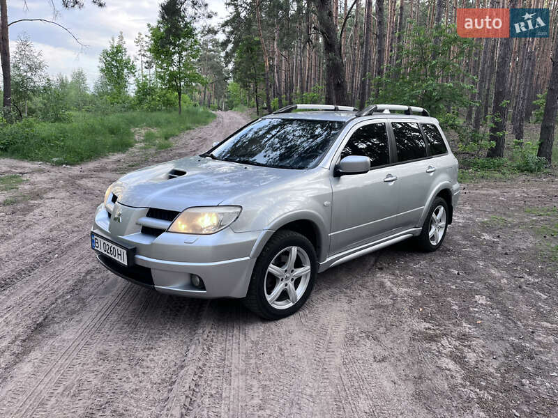Позашляховик / Кросовер Mitsubishi Outlander 2007 в 