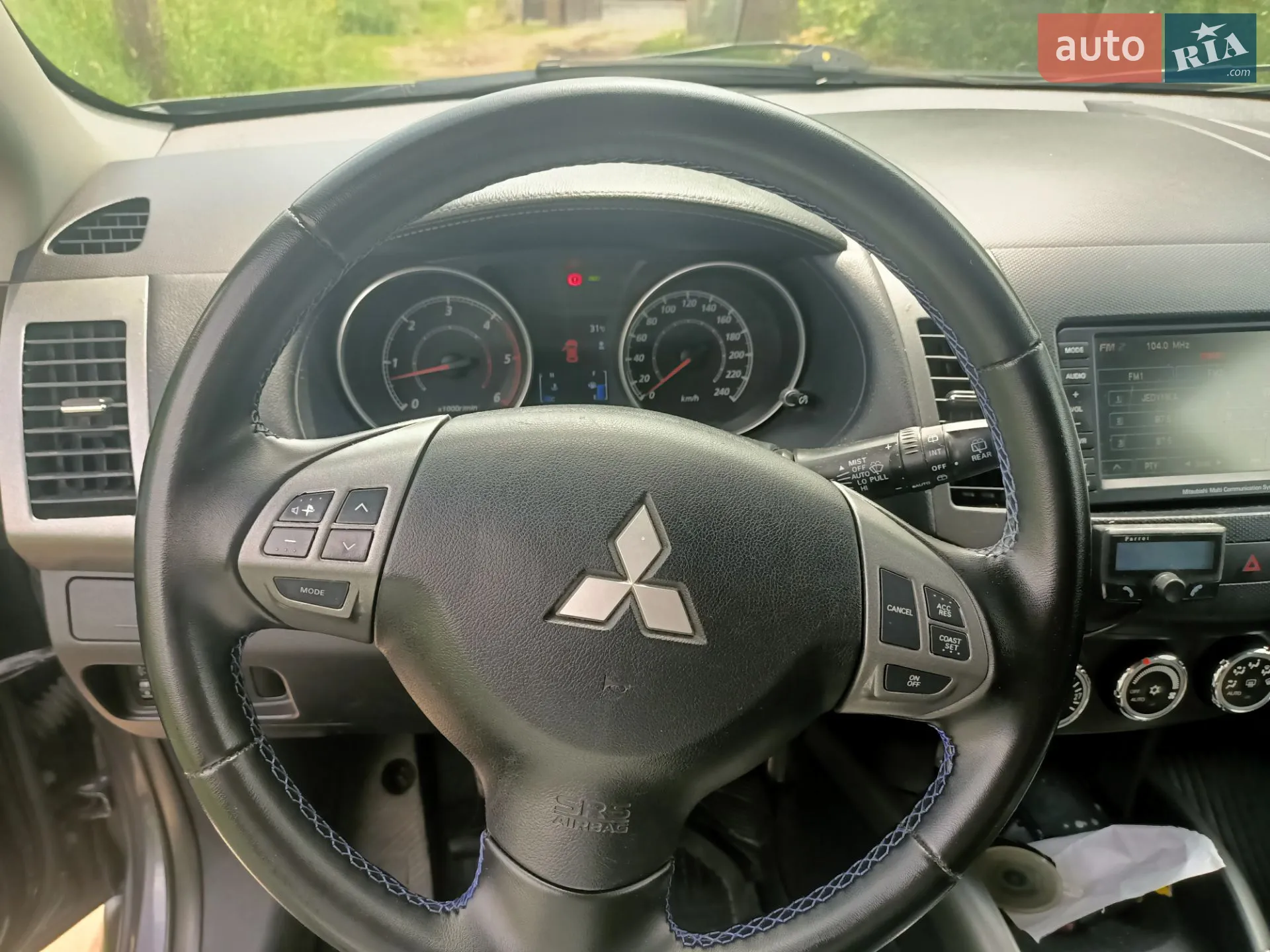 2011 Mitsubishi Outlander - мініатюра 8