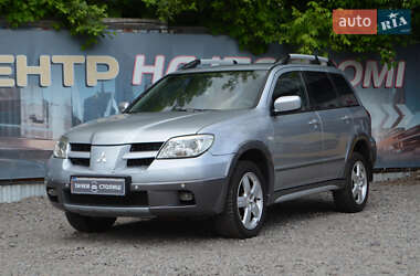 Внедорожник / Кроссовер Mitsubishi Outlander 2005 в Киеве