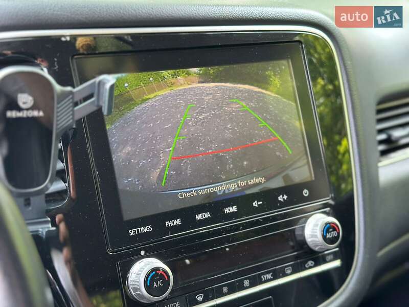 Внедорожник / Кроссовер Mitsubishi Outlander 2019 в Броварах