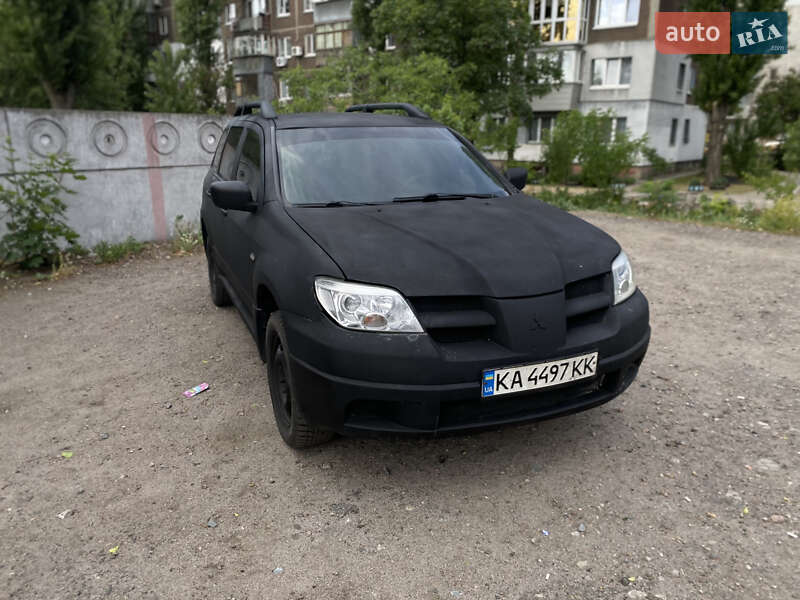Mitsubishi Outlander 2006
