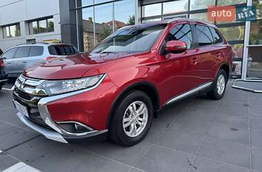Mitsubishi Outlander 2017
