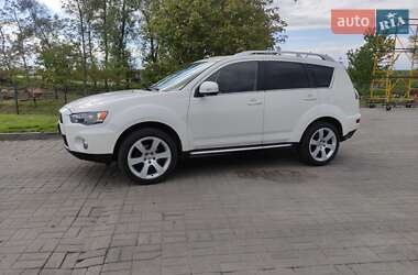 Внедорожник / Кроссовер Mitsubishi Outlander 2009 в 