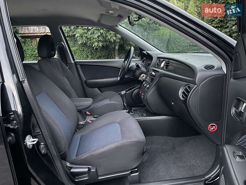 Позашляховик / Кросовер Mitsubishi Outlander 2009 в Вінниці