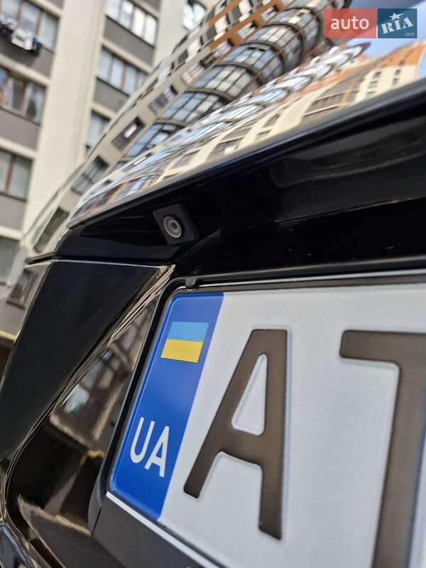 Внедорожник / Кроссовер Mitsubishi Outlander 2011 в Ивано-Франковске