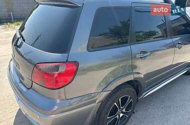 Позашляховик / Кросовер Mitsubishi Outlander 2006 в 