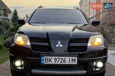 Mitsubishi Outlander 2008