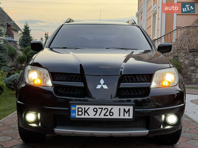 Mitsubishi Outlander 2008