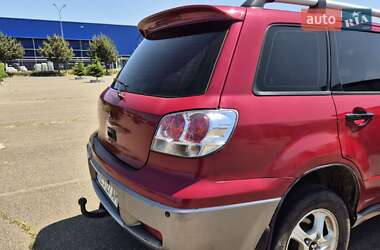 Позашляховик / Кросовер Mitsubishi Outlander 2004 в 