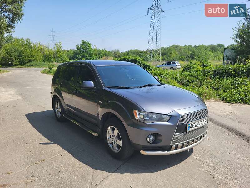 Позашляховик / Кросовер Mitsubishi Outlander 2011 в Дніпрі
