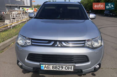 Позашляховик / Кросовер Mitsubishi Outlander 2012 в Кривому Розі
