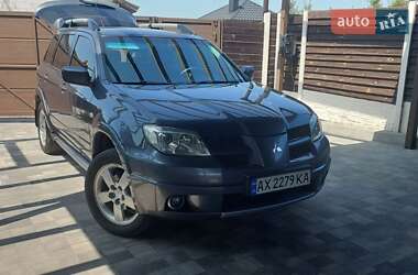 Внедорожник / Кроссовер Mitsubishi Outlander 2006 в Харькове