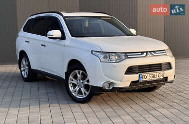 Внедорожник / Кроссовер Mitsubishi Outlander 2013 в Хмельницком