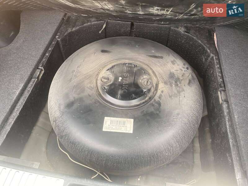 Внедорожник / Кроссовер Mitsubishi Outlander 2008 в Ковеле