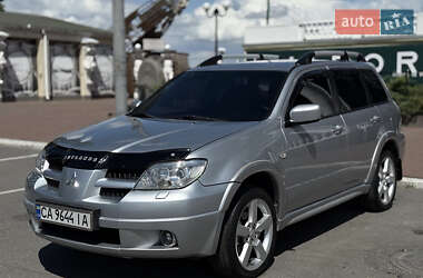 Позашляховик / Кросовер Mitsubishi Outlander 2006 в Черкасах