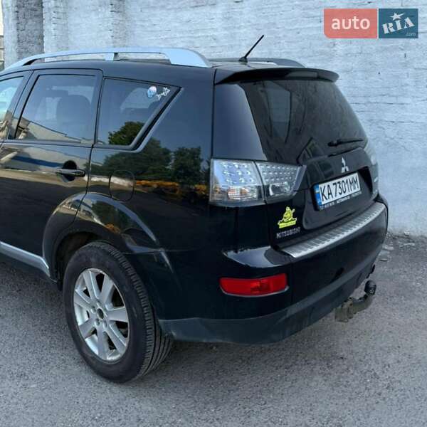 Внедорожник / Кроссовер Mitsubishi Outlander 2008 в Луцке