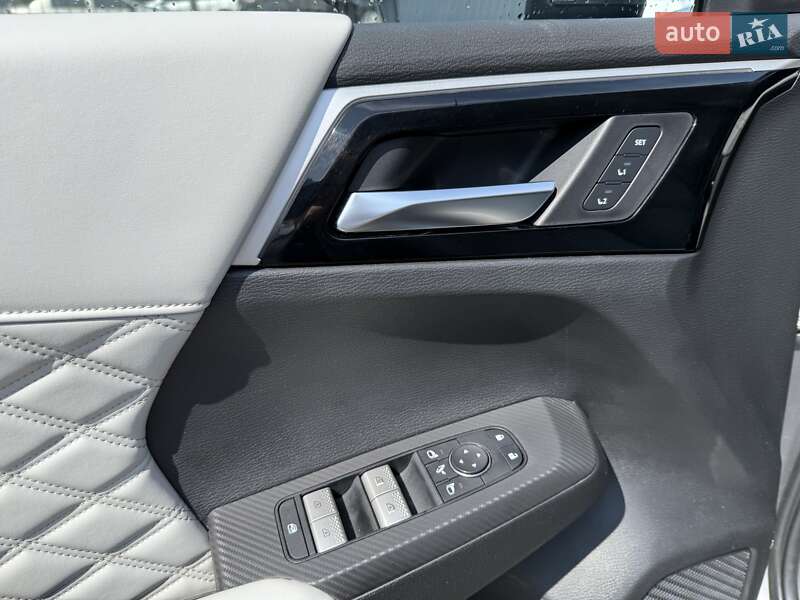 Внедорожник / Кроссовер Mitsubishi Outlander 2022 в Киеве
