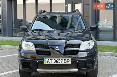 Внедорожник / Кроссовер Mitsubishi Outlander 2007 в 