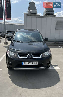 Внедорожник / Кроссовер Mitsubishi Outlander 2008 в Киеве