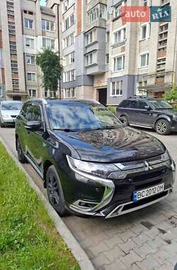Mitsubishi Outlander 2019