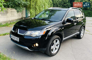 Внедорожник / Кроссовер Mitsubishi Outlander 2007 в 