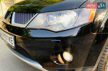 Внедорожник / Кроссовер Mitsubishi Outlander 2007 в 