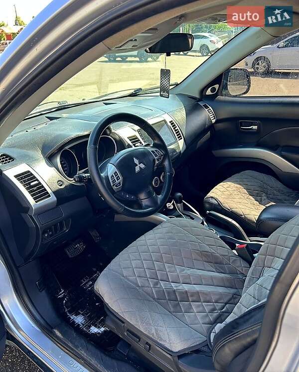 Позашляховик / Кросовер Mitsubishi Outlander 2007 в Миколаєві