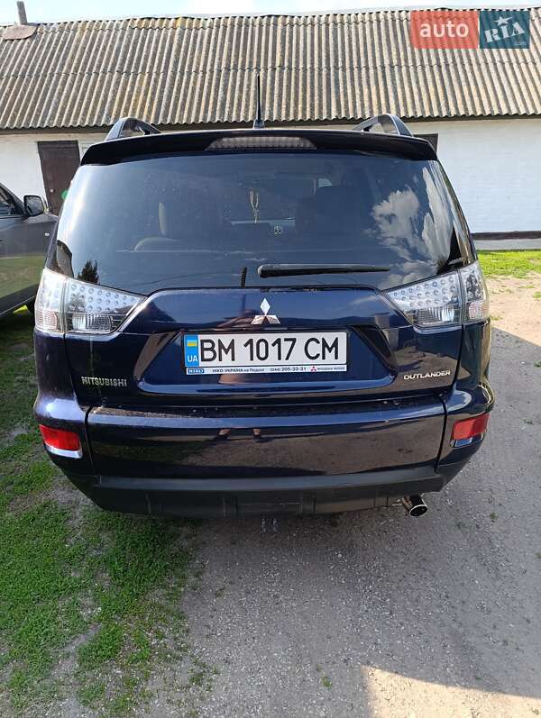 Позашляховик / Кросовер Mitsubishi Outlander 2010 в Сумах