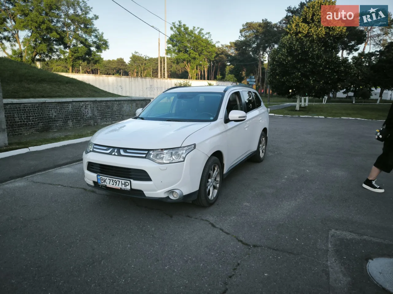 2012 Mitsubishi Outlander - мініатюра 12