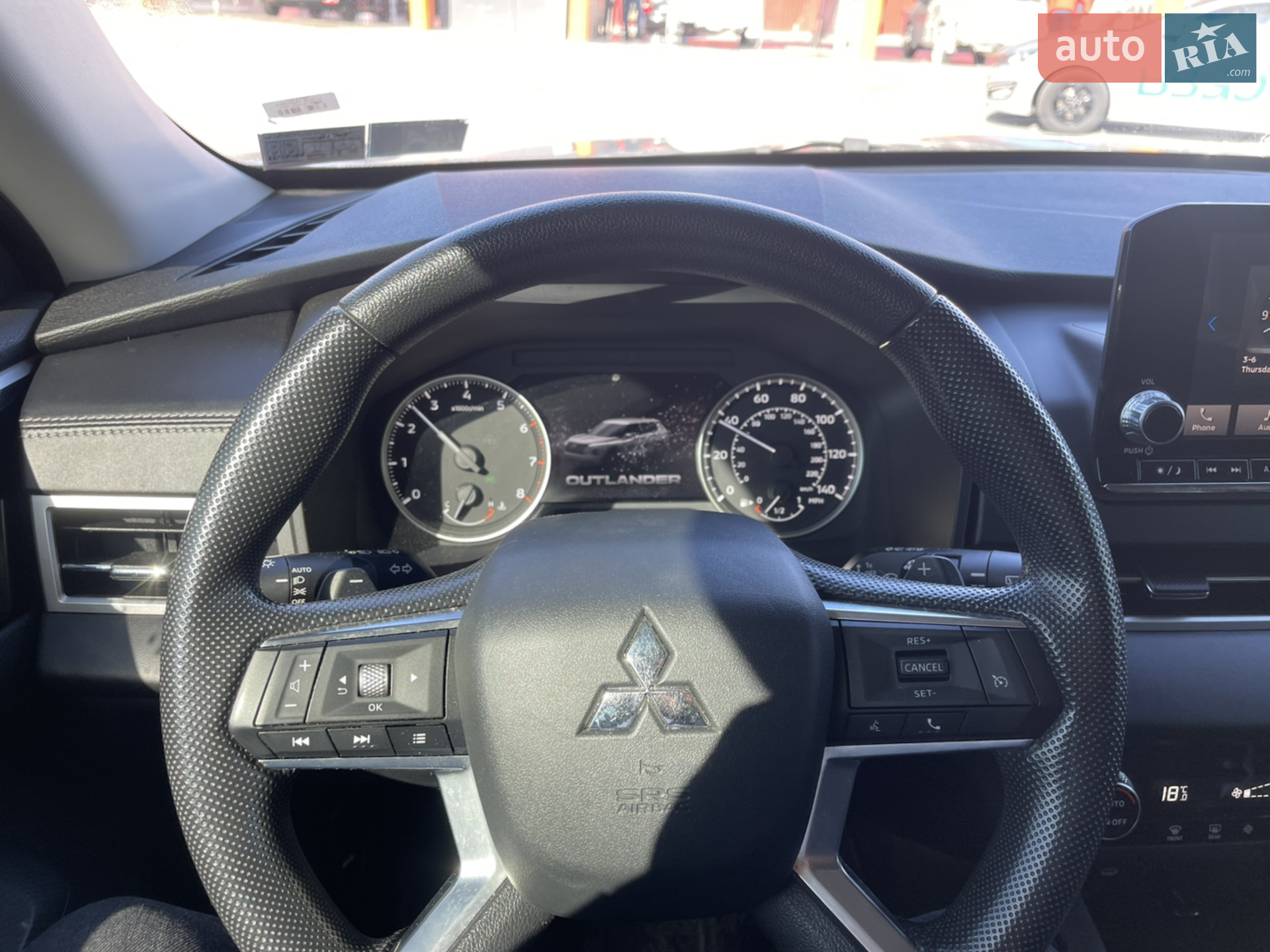 2021 Mitsubishi Outlander - мініатюра 4