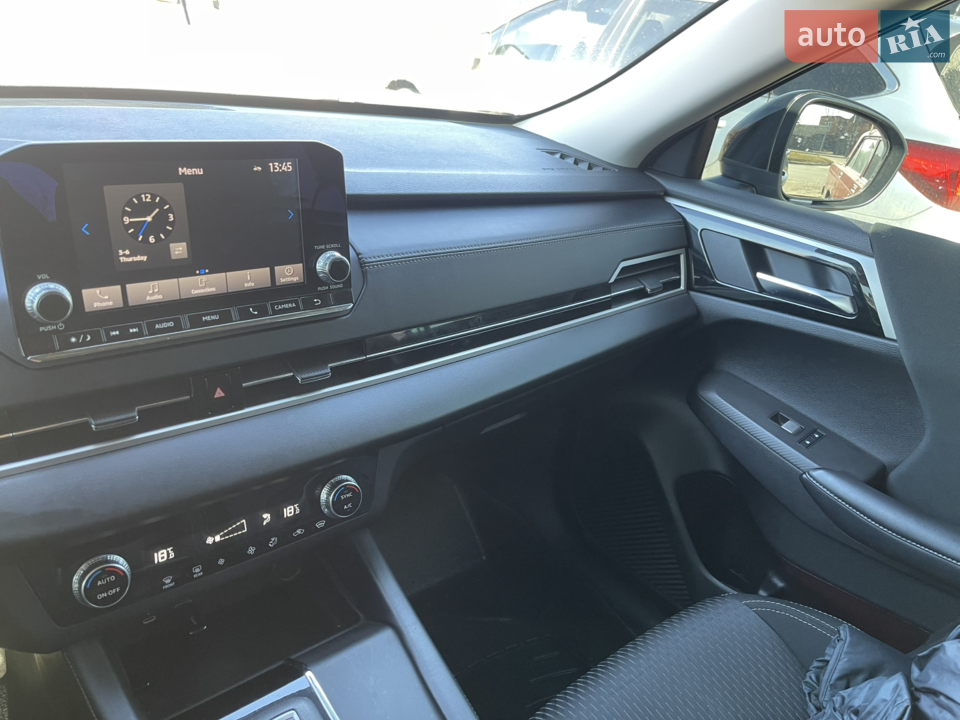 2021 Mitsubishi Outlander - мініатюра 7