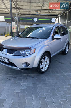 Позашляховик / Кросовер Mitsubishi Outlander 2007 в Таращі